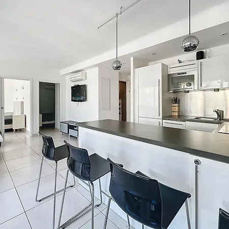 57M2 - 2 Chambres, Terrasse, Croisette-Martinez Cannes Exterior photo