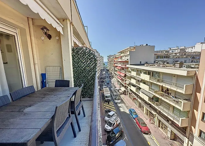 57M2 - 2 Chambres, Terrasse, Croisette-Martinez